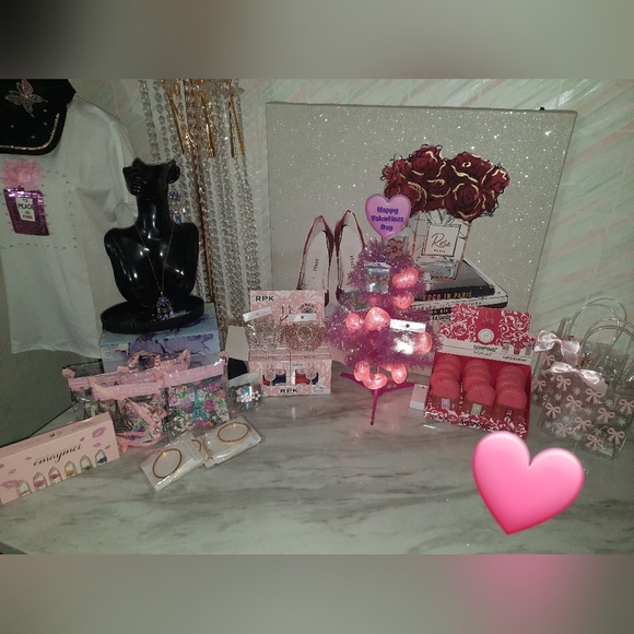 🌸Unlisted Items (LIVE SHOW ONLY)🌸 - Picture 3 of 4